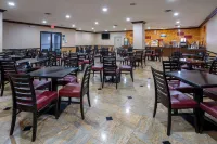 Days Hotel by Wyndham North Bergen /NYC Area