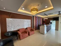 Hotel Crystal Villa