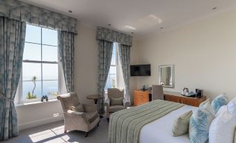 The Royal Duchy Hotel - Housity