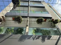 The Six Apparthotel Hotele w: 