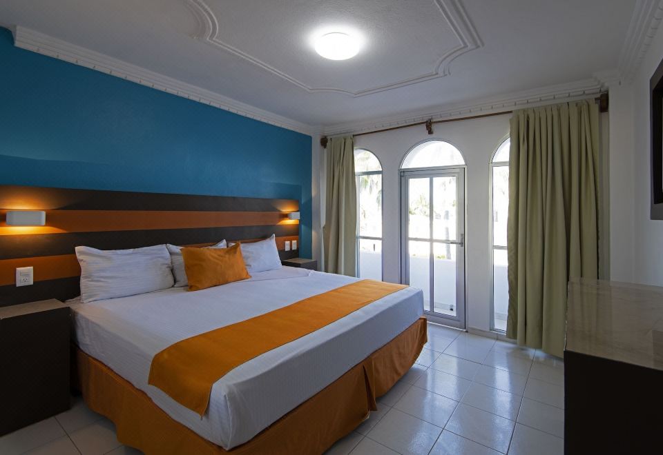 标准双人房， 1 张特大床