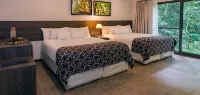 Yvy Hotel de Selva Hotels in 