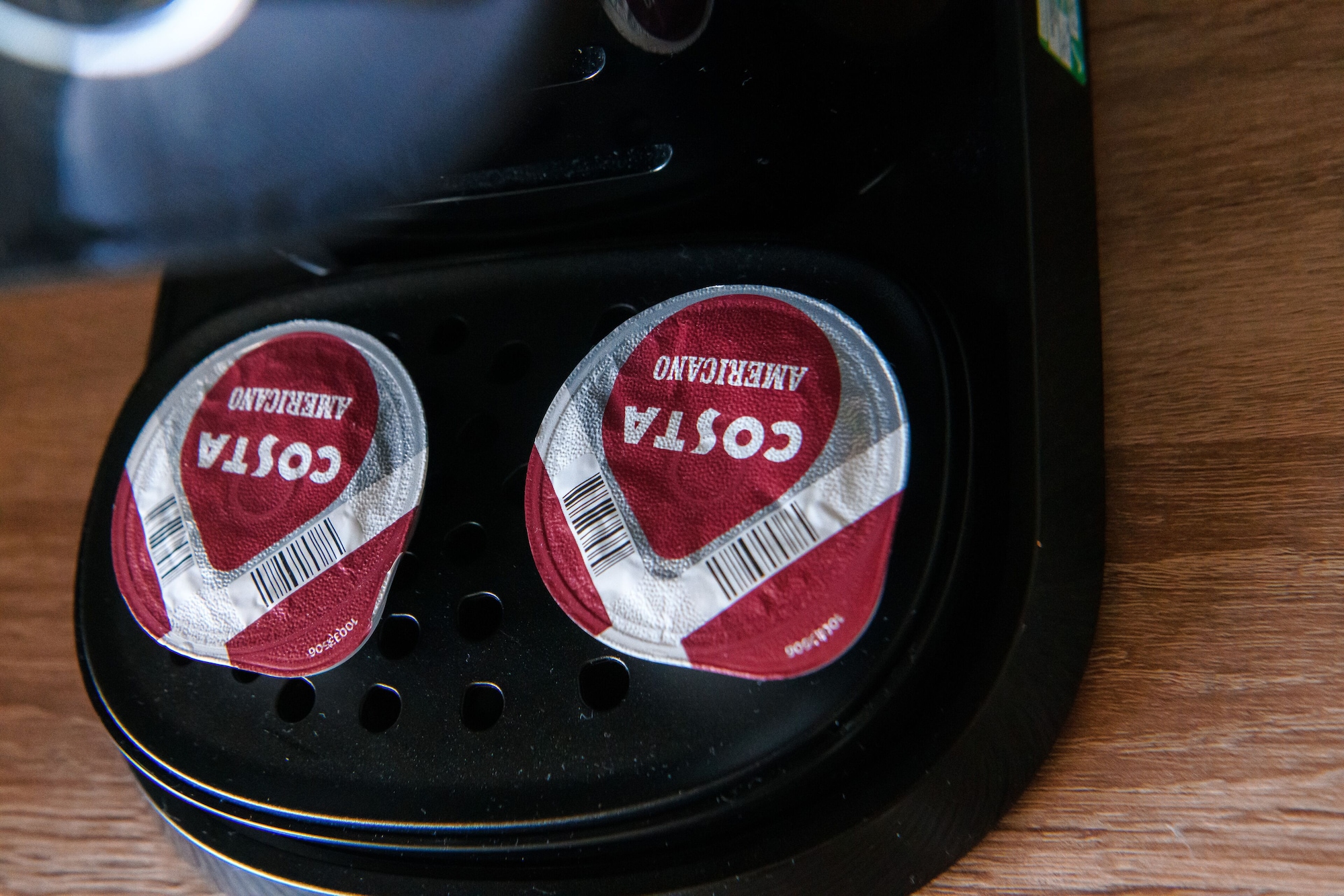 古典双床或双人房，1张特大床，海景，面向海