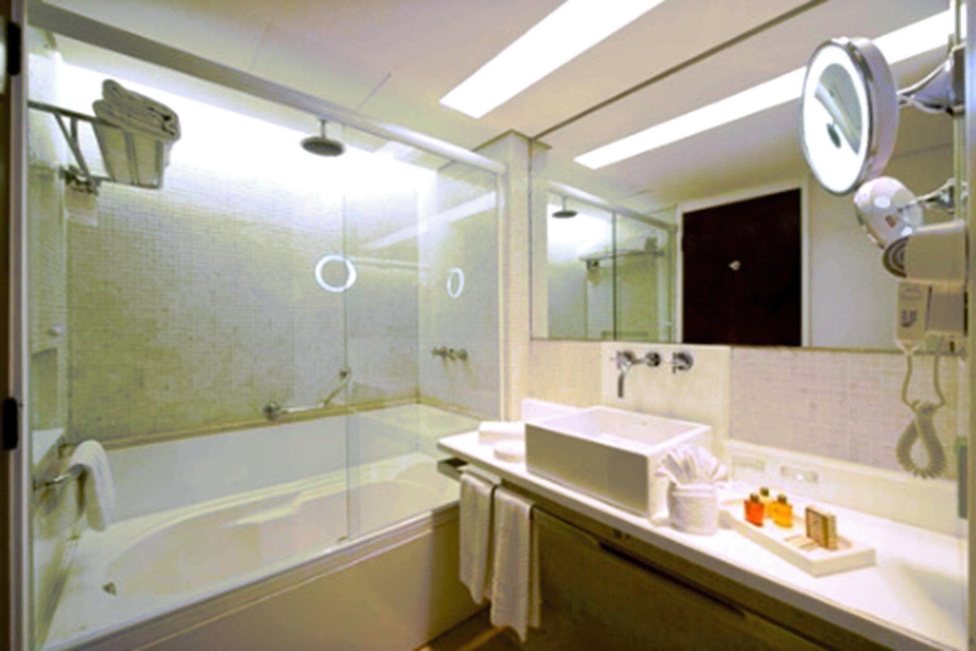 套房一室公寓（Familia）