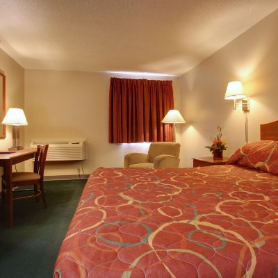 Queen Room-Non-Smoking Americas Best Value Inn St. Louis / South Promo Code