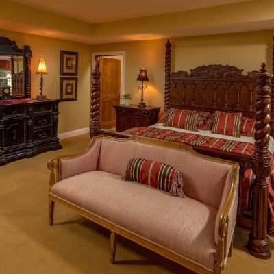 Winston Suite Goldmoor Inn Promo Code