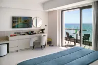 Mercure Larnaca Beach Resort