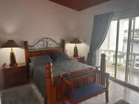 Luxury Villa Emerald Dreams in Upscale South Finger with Highest Guest Reviews Hoteles en 