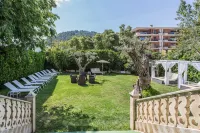 Fergus Style Soller Beach