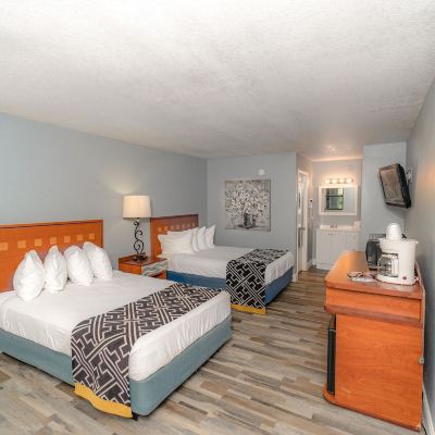 Deluxe Room Sunshine Inn Promo Code
