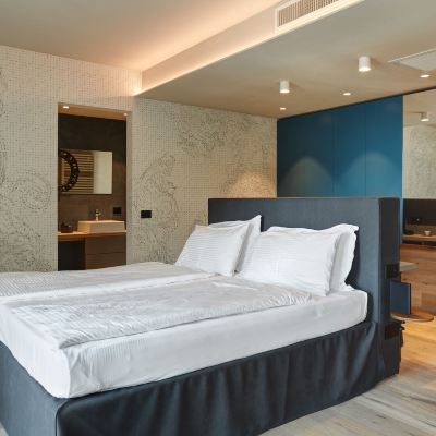 Luxury Room, Balcony, Harbor View Hotel Villa Enrica Promo Code