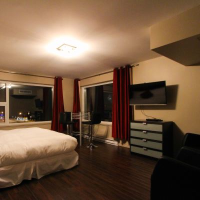 Comfort Room, 1 King Bed, Hot Tub, River View Hôtel Saint-Germain Rimouski Promo Code