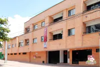Apartahotel Los Cerezos Hotel di 
