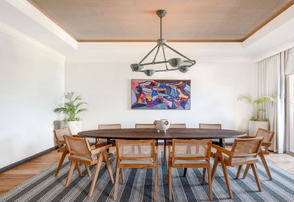 麗思卡爾頓海邊雙臥室套房（特大床）-帶陽臺