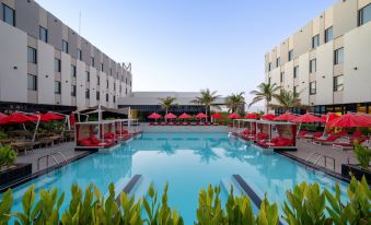 Maani Muscat Hotel & Suites - Housity