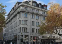 Central Hotel Kaiserhof Hotels in 