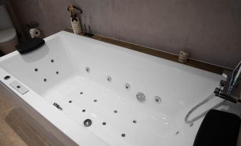 HOTEL POSADA LaS RETAJAS - Housity