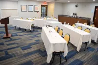 Holiday Inn Express & Suites PENSACOLA W I-10 by IHG
