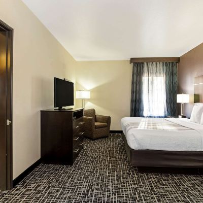 King Suite - Non-Smoking La Quinta by Wyndham Denver Gateway Park Promo Code
