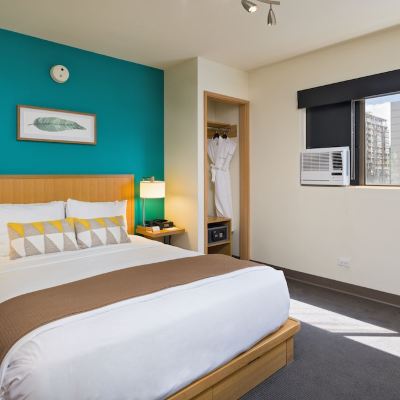 Standard Room, 1 Queen Bed, City View (Cosmopolitan Queen) Vive Hotel Waikiki Promo Code