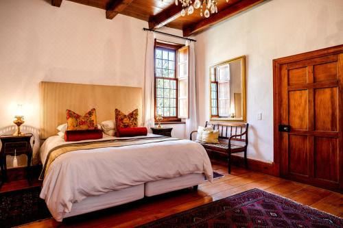 山景豪华双人或双床房