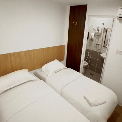 Bilik Kembar Standard Kupon Place2Stay - Riverside