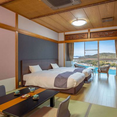 Japanese-Western Mixed 16 Tatami Mat Bath With Ocean View-Non Smoking