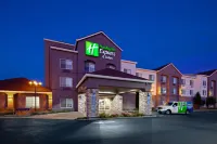 Holiday Inn Express & Suites OAKLAND-AIRPORT by IHG