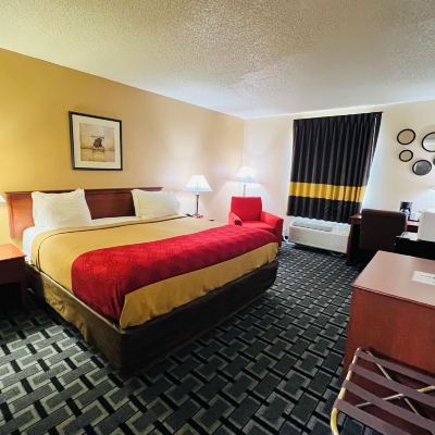 Classic King Room Hometown Inn & Suites Promo Code