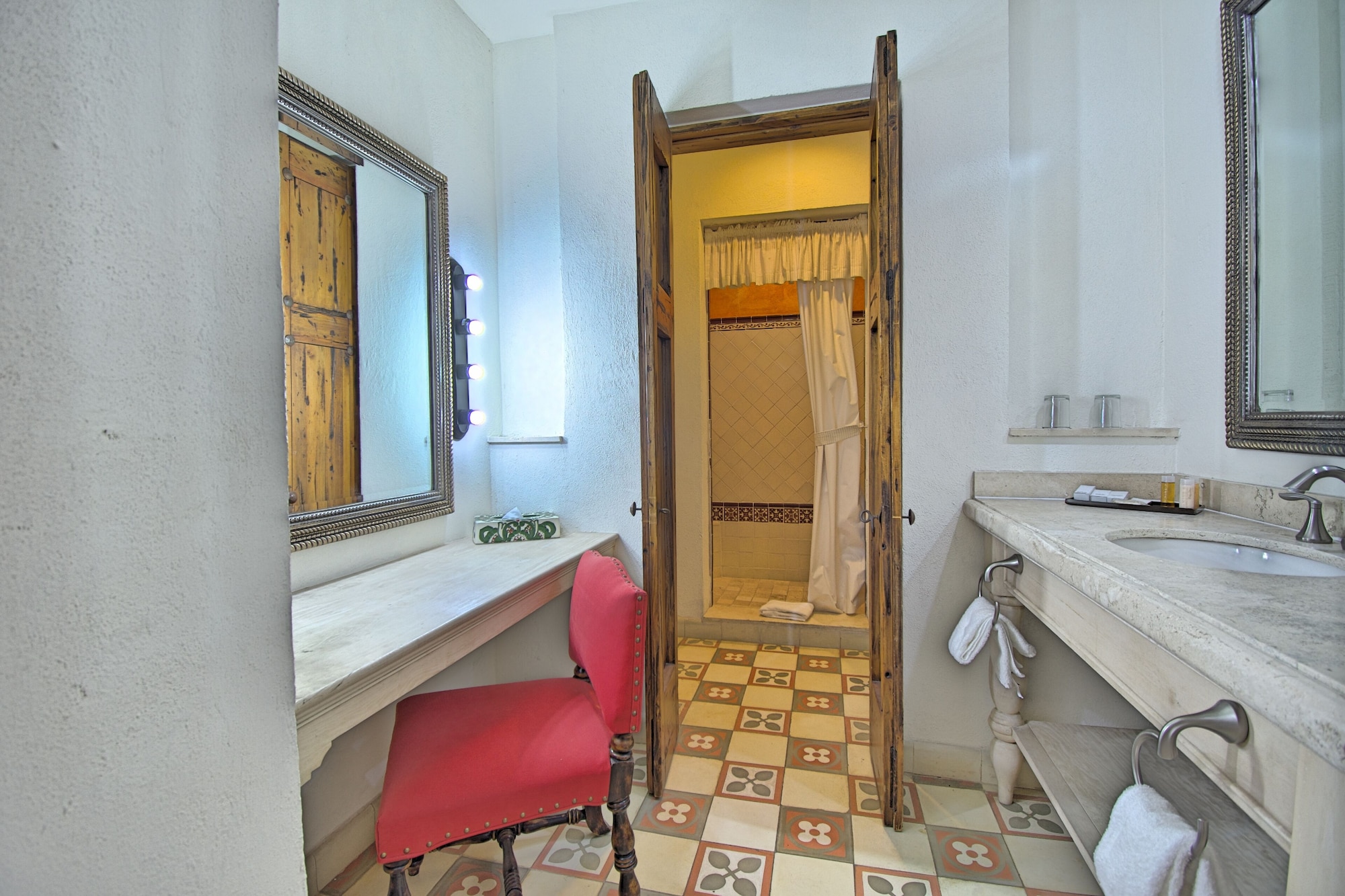 套房， 2 张双人床