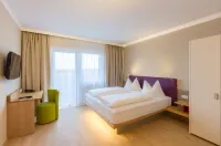 All in Red Thermenhotel Hotel di 