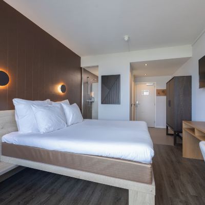 Deluxe Double Room, 1 King Bed, Courtyard View De Baak Seaside Promo Code