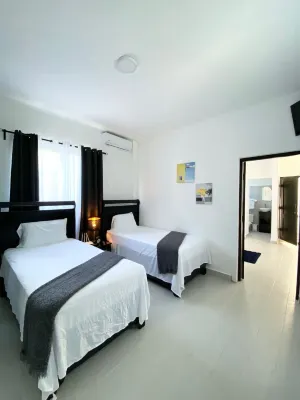 The White Rock Hotel BB Отели в г. 