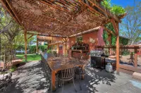 Cali Cochitta Vacation Rentals