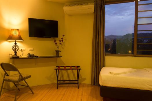 City Center Hotel