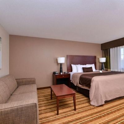 King Room with Sofa Bed - Non-Smoking Best Western Old Mill Inn Promo Code