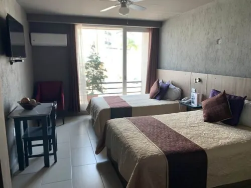 Hotel FG