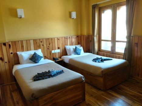 Hotel Khamsum