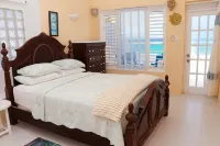 Romantic Oceanfront Villa near Crane Resort    Lovebirds Special Hotels in 