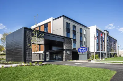 Hampton Inn & Suites by Hilton Quebec City Beauport Hotels in 