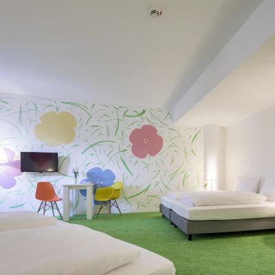 Big Family Room Flowers Hotels Promo Code