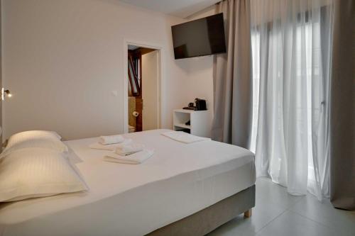 带湖景的双人间