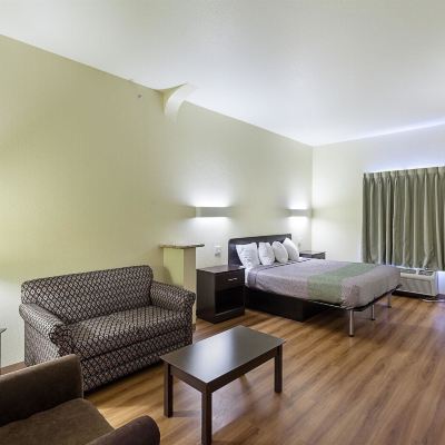 King Room-Non-Smoking Motel 6-Fort Worth, TX Promo Code