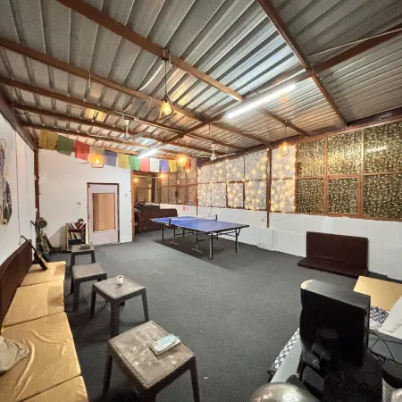 Olt Hostel