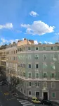 Eleonora's House