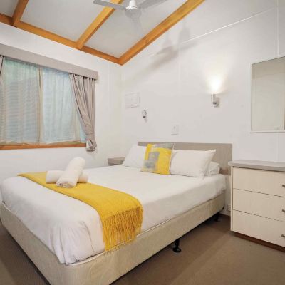 Oak Villa-2Br Daylesford Holiday Park Promo Code