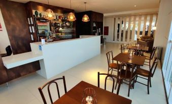 Mogano Express Hotel - Pet Friendly