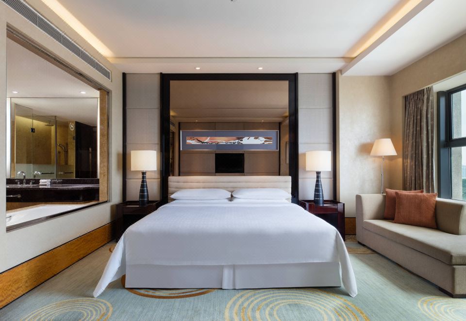 豪华江景大床房