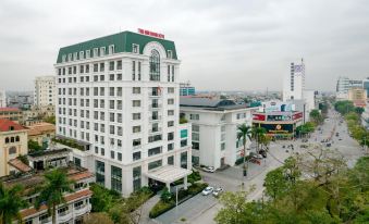 Thai Binh Dream Hotel