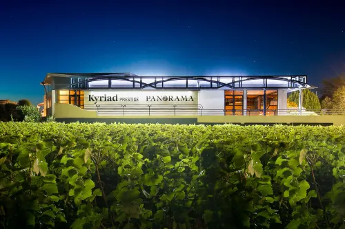 Kyriad Prestige Beaune - le Panorama